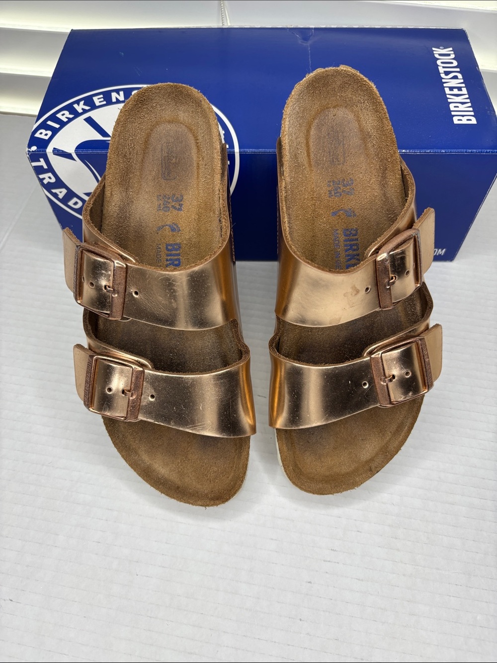 Birkenstock Arizona sandals, metallic copper, size 37 - Picture 2 of 11